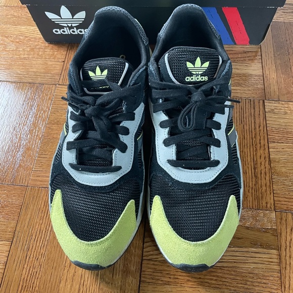 Adidas Tresc Run - Picture 3 of 5
